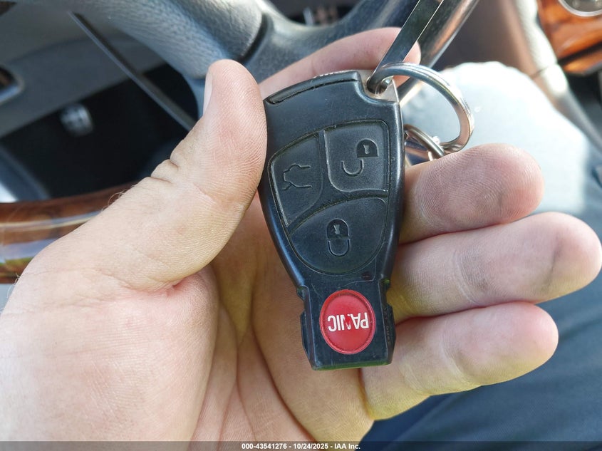 2005 Mercedes-Benz Clk 320 VIN: WDBTK65G05T050773 Lot: 43541276