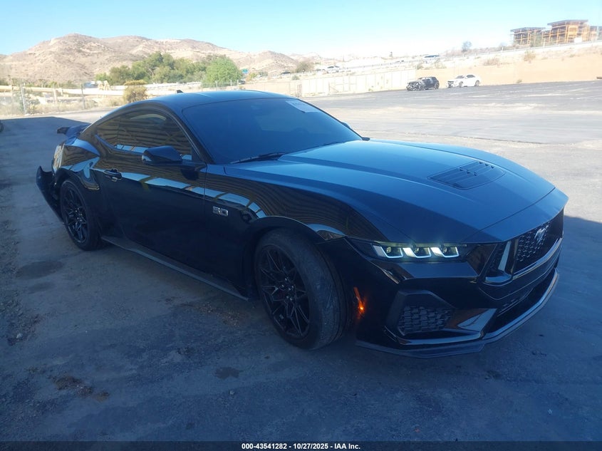 FORD MUSTANG GT PREMIUM FASTBACK