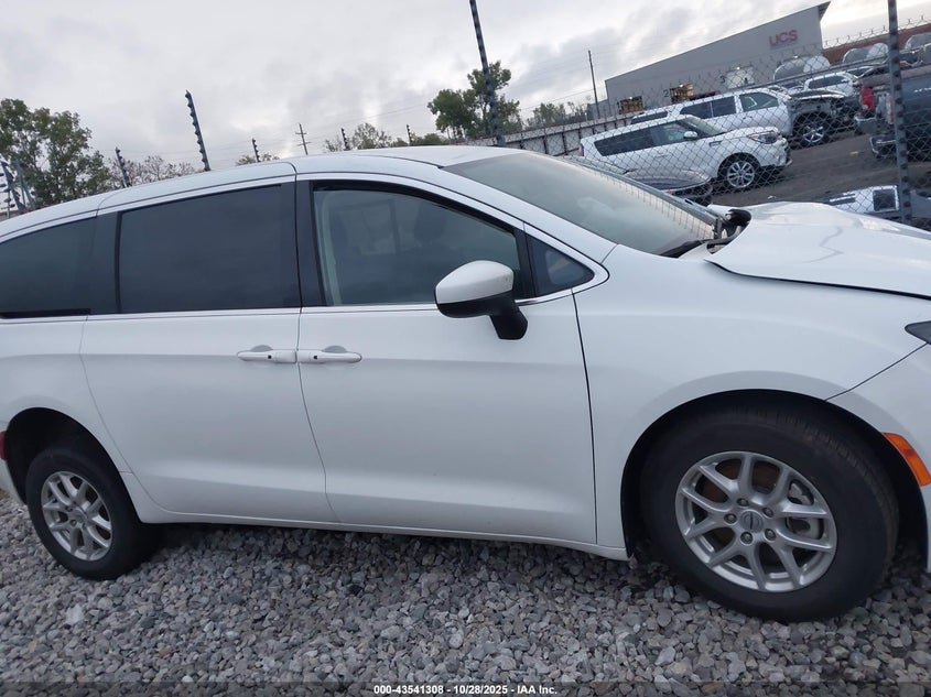 2023 Chrysler Voyager Lx VIN: 2C4RC1CGXPR522292 Lot: 43541308