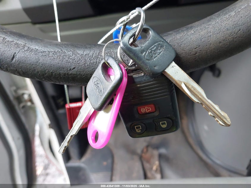 2011 Ford E-150 Commercial VIN: 1FTNE1EW5BDA97640 Lot: 43541309