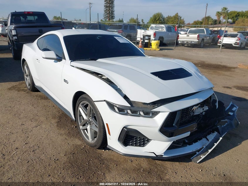 FORD MUSTANG GT FASTBACK