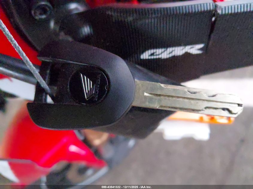 2022 Honda Cbr500 Ra VIN: MLHPC6253N5301273 Lot: 43541322