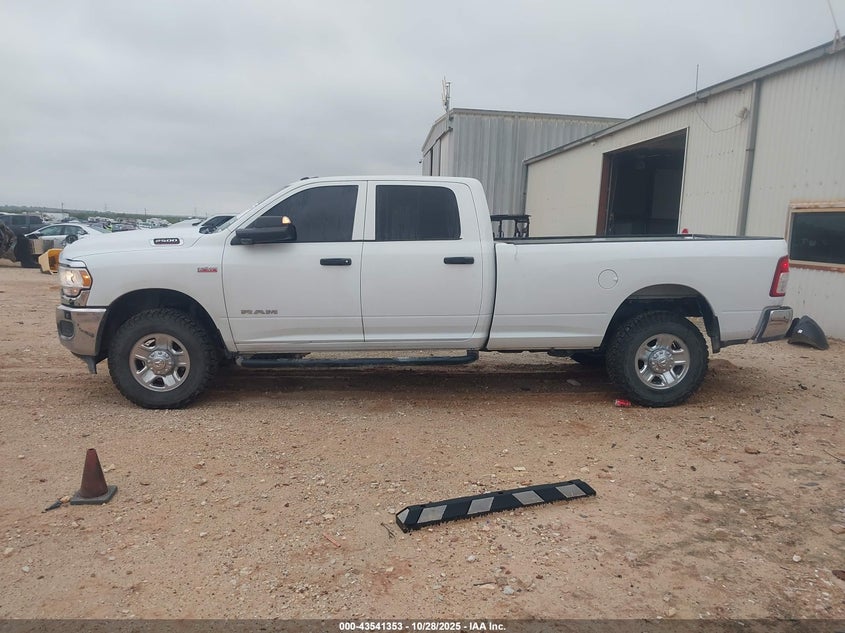2022 Ram 2500 Tradesman 4X4 8' Box VIN: 3C6UR5HJ2NG319475 Lot: 43541353
