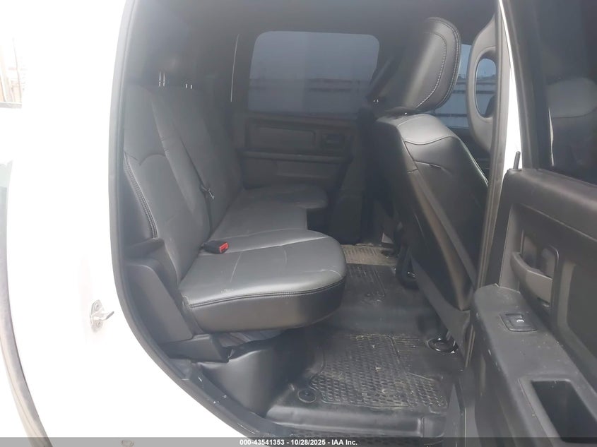 2022 Ram 2500 Tradesman 4X4 8' Box VIN: 3C6UR5HJ2NG319475 Lot: 43541353