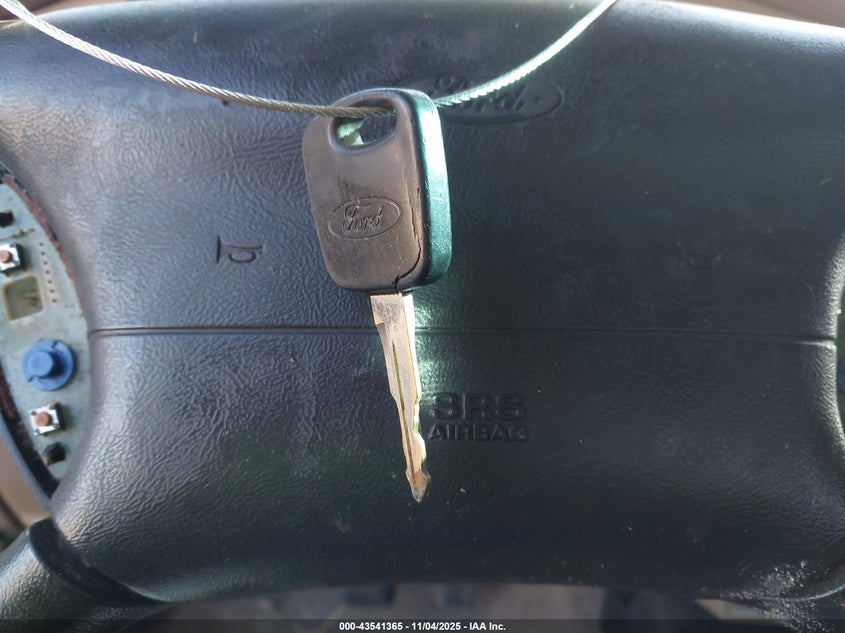 2000 Ford Ranger Xl/Xlt VIN: 1FTYR14V7YTB37662 Lot: 43541365