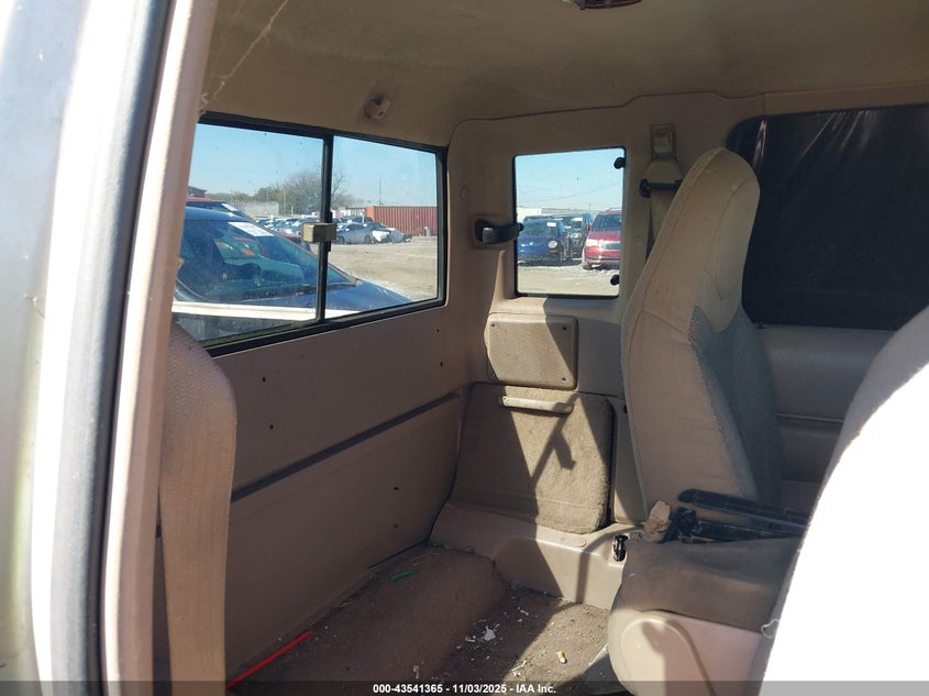 2000 Ford Ranger Xl/Xlt VIN: 1FTYR14V7YTB37662 Lot: 43541365