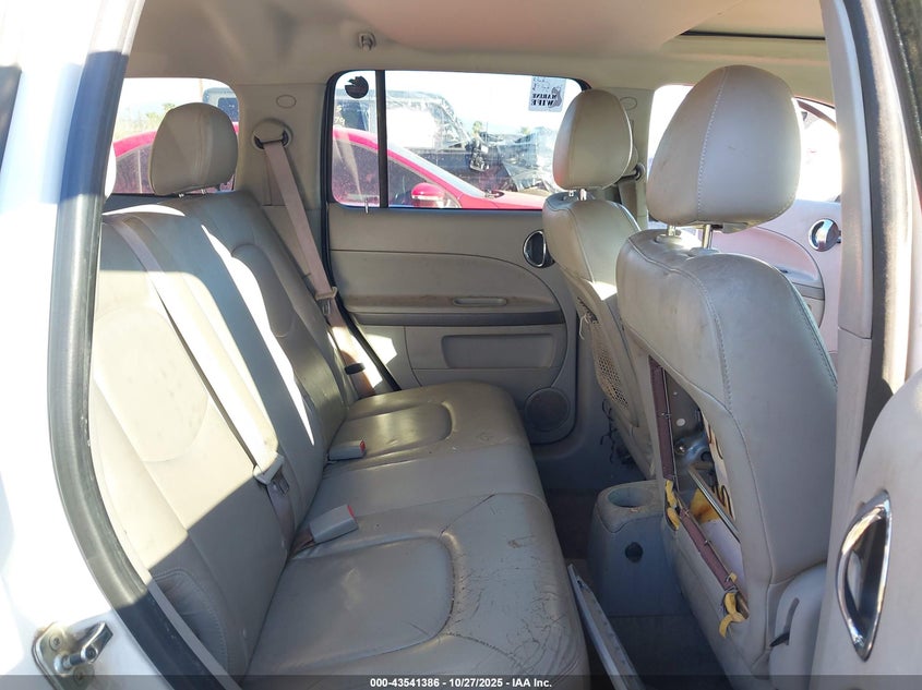 2007 Chevrolet Hhr Lt VIN: 3GNDA33PX7S611835 Lot: 43541386