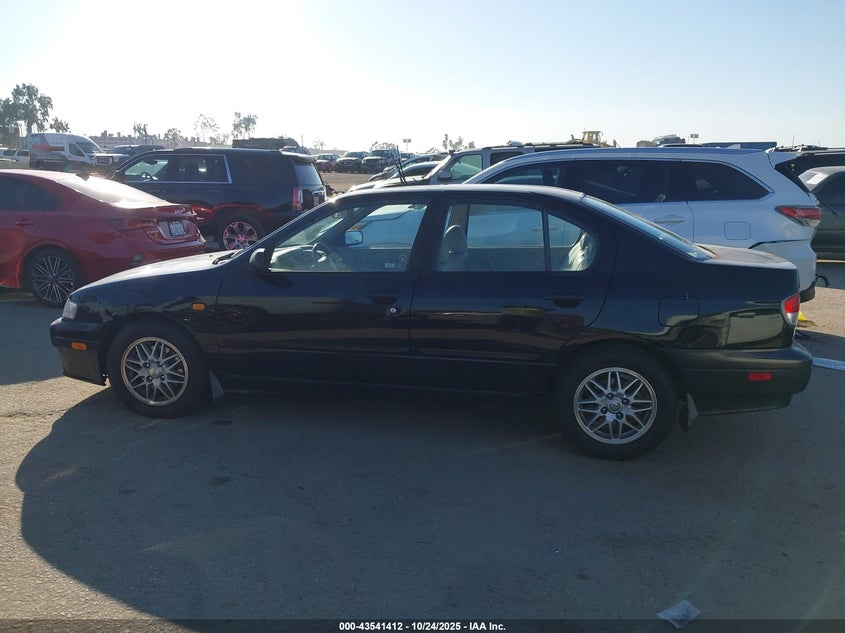 1999 Infiniti G20 Standard/Touring VIN: JNKCP11A8XT019974 Lot: 43541412
