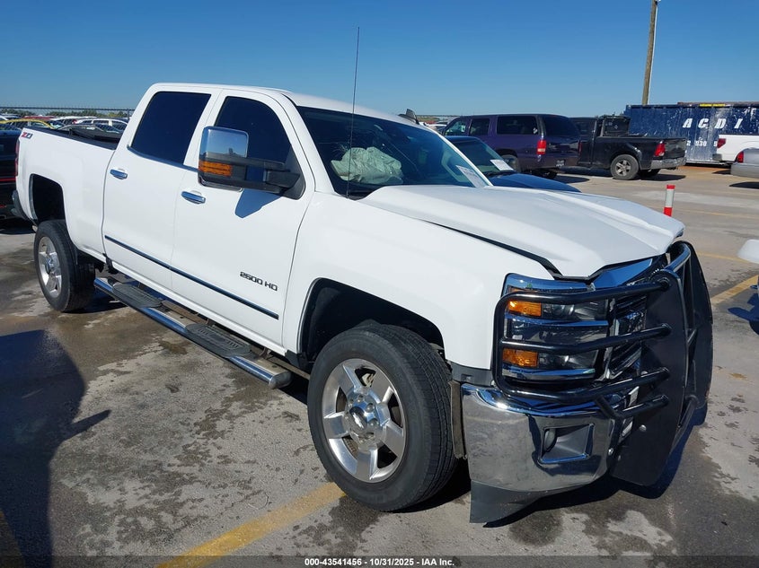 CHEVROLET SILVERADO 2500 LTZ