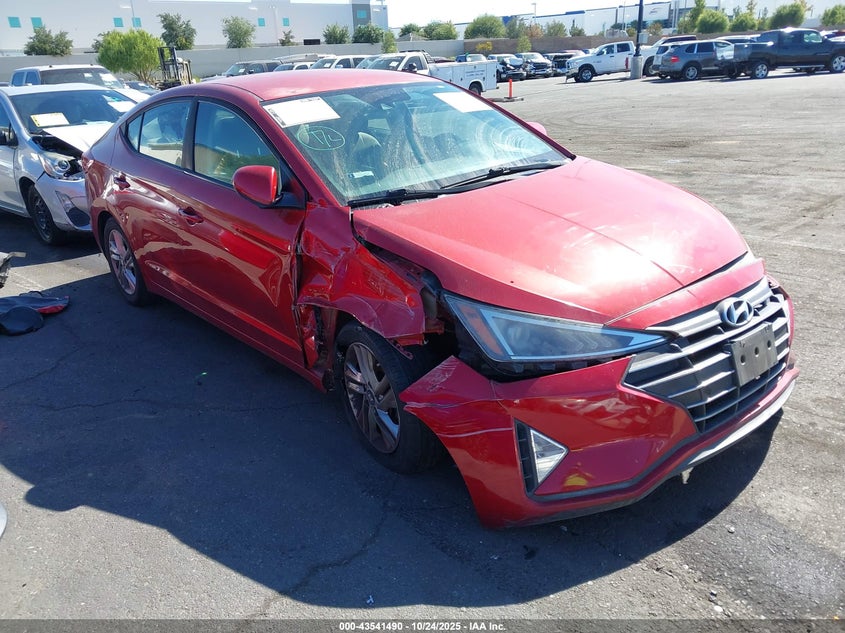 HYUNDAI ELANTRA SEL