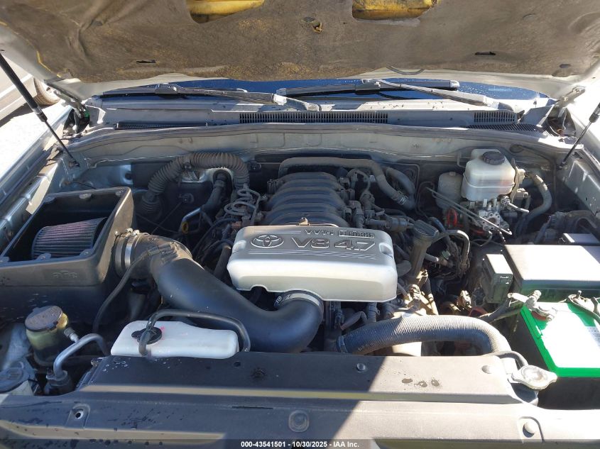 2005 Toyota 4Runner Limited V8 VIN: JTEBT17R258028705 Lot: 43541501