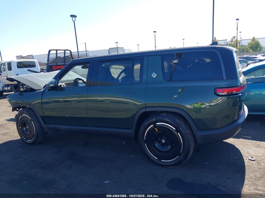 2025 Rivian R1S Ascend Tri Motor Max Pack/Premium Tri Motor Max Pack VIN: 7PDSGCBP4SN059406 Lot: 43541508