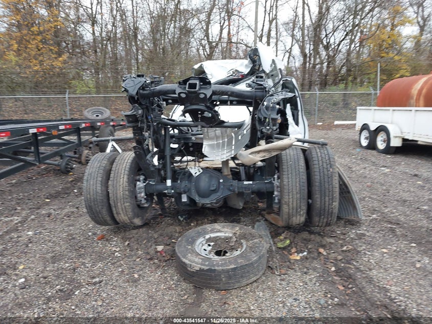 2025 Ram 3500 Tradesman 4X4 8' Box VIN: 3C63RRGL4SG520568 Lot: 43541547