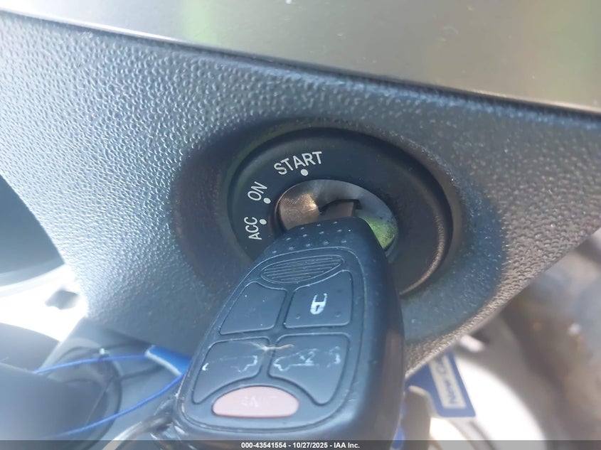 2008 Chrysler Sebring Limited VIN: 1C3LC65M88N609083 Lot: 43541554