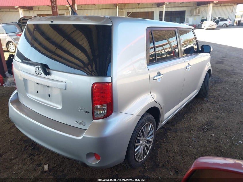 JTLZE4FE6CJ029721 2012 SCION XB photo no. 4