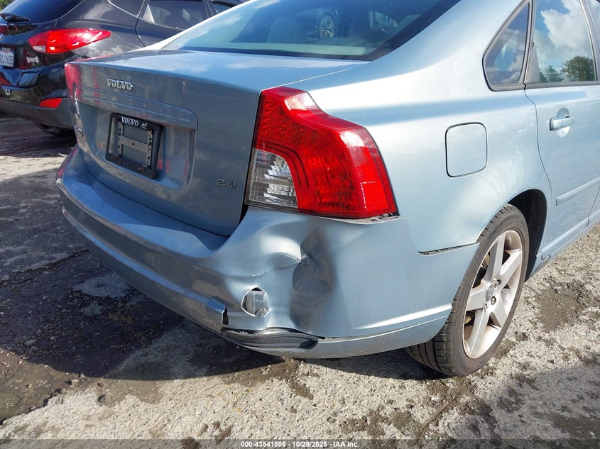 2008 Volvo S40 2.4I VIN: YV1MS382682375467 Lot: 43541586