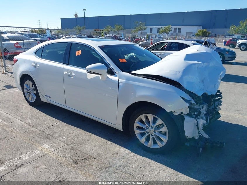 LEXUS ES 300H ES 300H