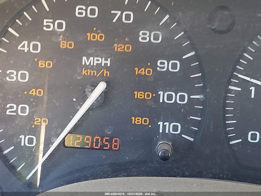 1999 Saturn Sc1 VIN: 1G8ZP1287XZ335011 Lot: 43541615