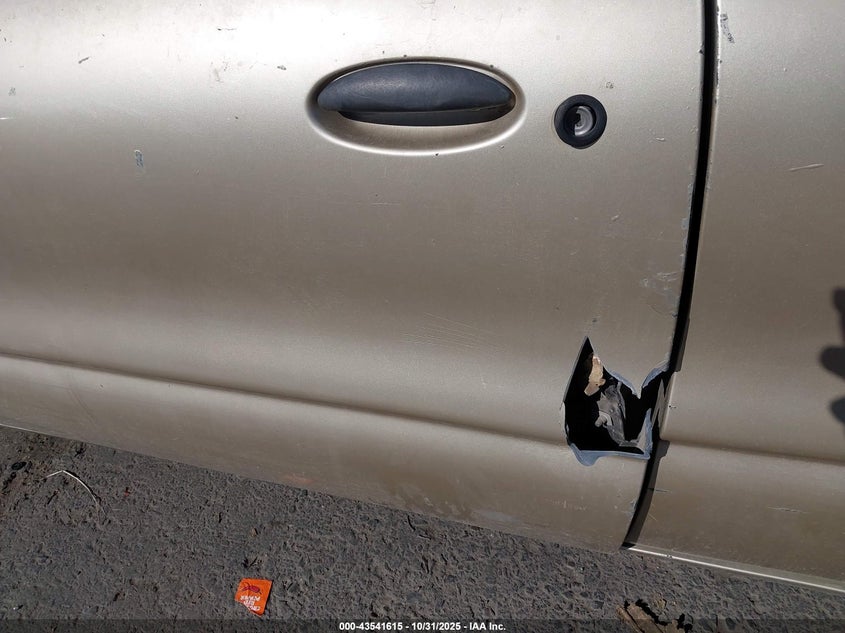 1999 Saturn Sc1 VIN: 1G8ZP1287XZ335011 Lot: 43541615