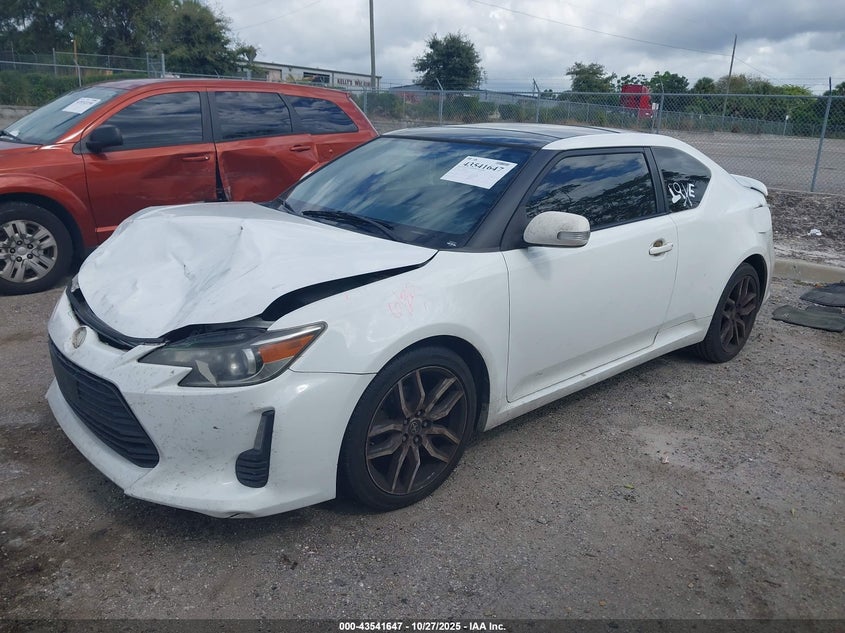 JTKJF5C78E3088514 2014 SCION TC photo no. 2