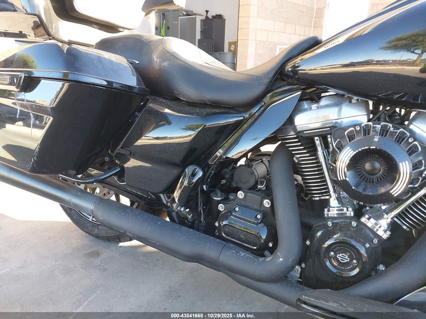 2021 Harley-Davidson Flht VIN: 1HD1FVC22MB601559 Lot: 43541668