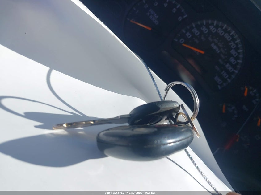 2005 GMC Sierra 1500 Sle VIN: 1GTEC19T05Z130508 Lot: 43541759