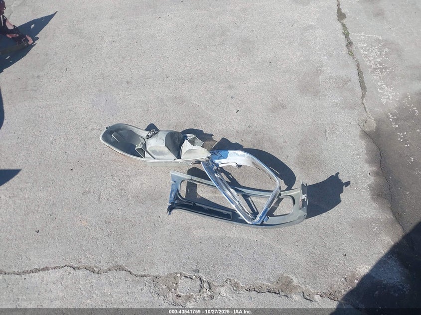 2005 GMC Sierra 1500 Sle VIN: 1GTEC19T05Z130508 Lot: 43541759