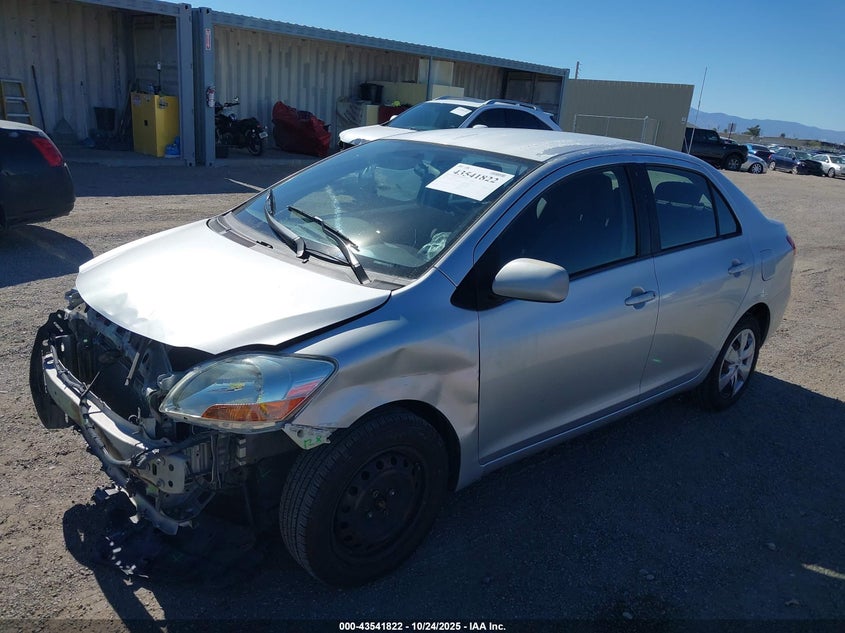 JTDBT923X81243753 2008 TOYOTA YARIS photo no. 2
