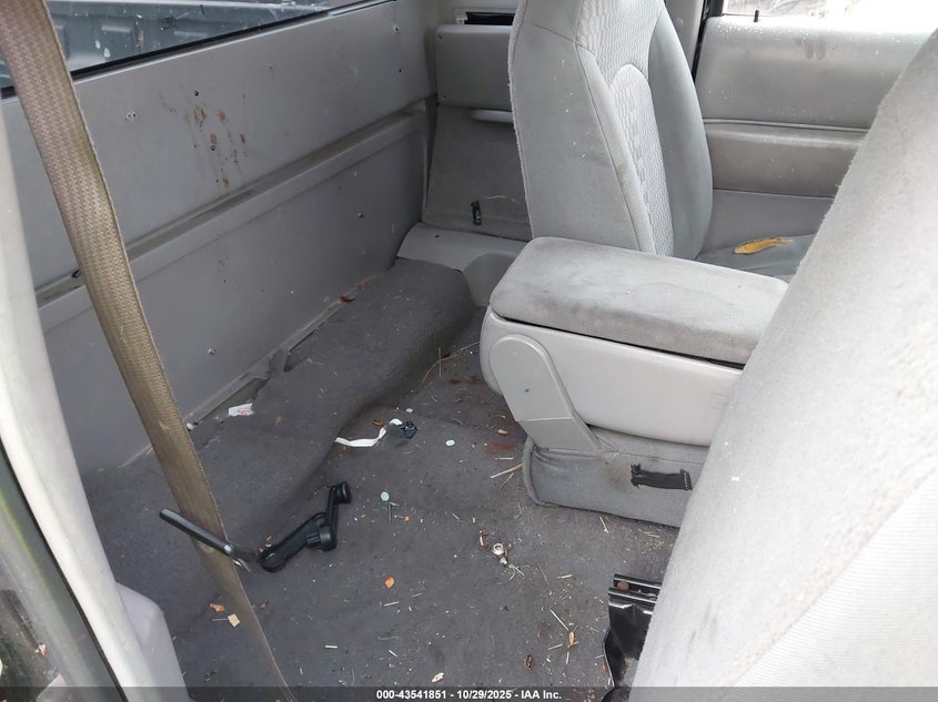 2001 Mazda B3000 Ds/Se VIN: 4F4YR16U91TM07993 Lot: 43541851