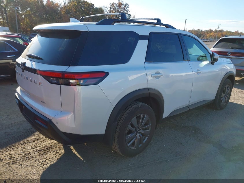 2025 NISSAN PATHFINDER SV 4WD 5N1DR3BC4SC255215