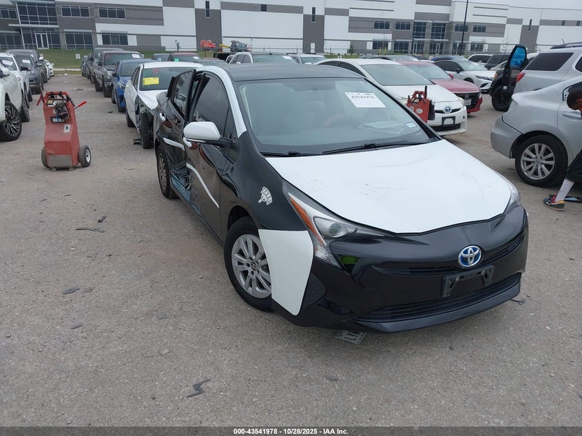 TOYOTA PRIUS TWO