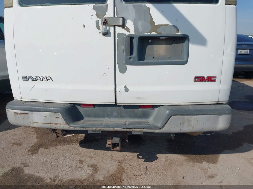 2001 GMC Savana Standard VIN: 1GTFG25M911141013 Lot: 43542030