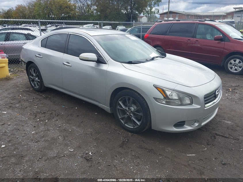 NISSAN MAXIMA 3.5 S