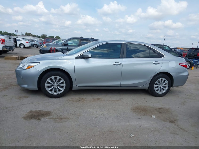 2016 Toyota Camry Le VIN: 4T4BF1FK9GR541414 Lot: 43542088
