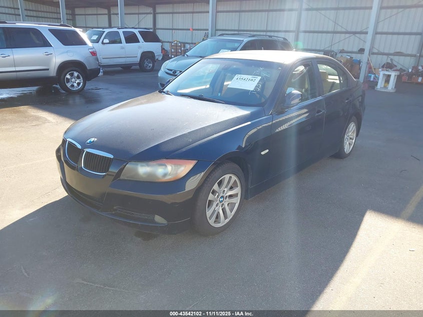 WBAVB13566PT03634 2006 BMW 3ER photo no. 2