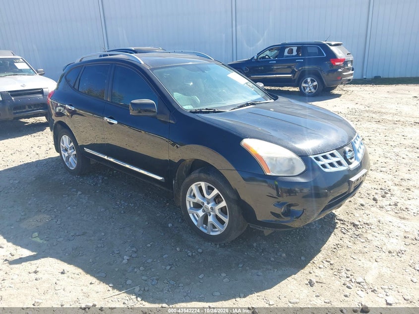 NISSAN ROGUE SV