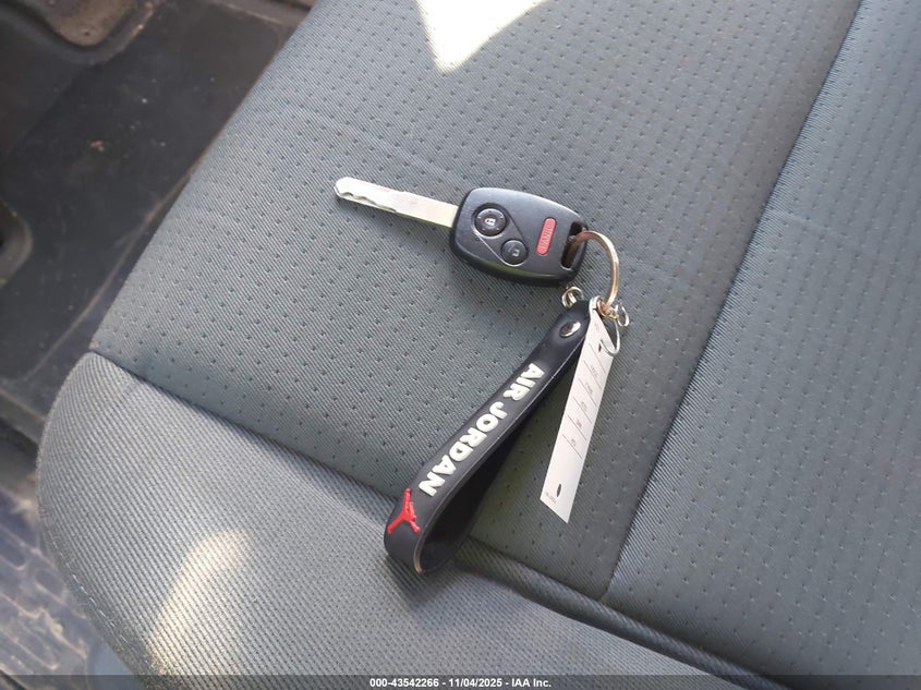 2008 Honda Ridgeline Rtx VIN: 2HJYK16318H517119 Lot: 43542266