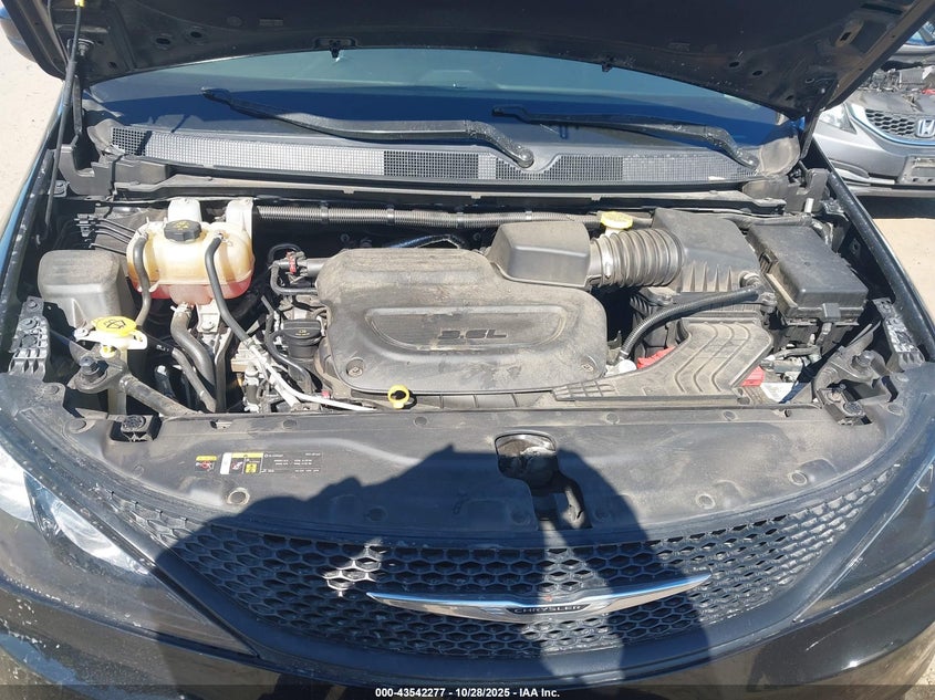 2022 CHRYSLER VOYAGER LX 2C4RC1CG1NR144196