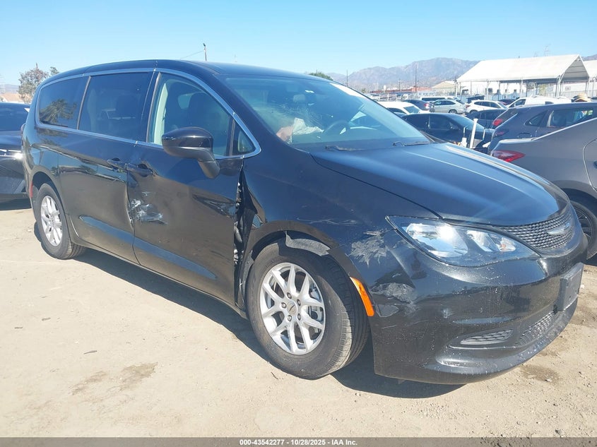 2022 CHRYSLER VOYAGER LX - 2C4RC1CG1NR144196