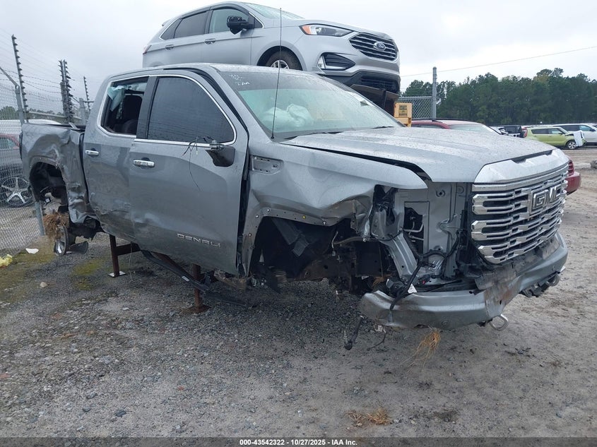 GMC SIERRA 1500 4WD SHORT BOX DENALI
