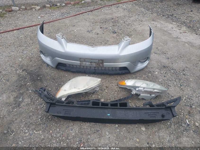 2006 Toyota Matrix Xr VIN: 2T1KR30E96C581220 Lot: 43542373