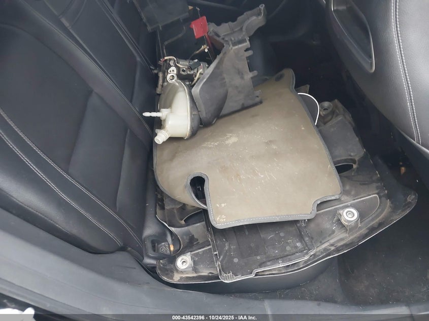 2016 MERCEDES-BENZ CLA 250 WDDSJ4EB7GN302864