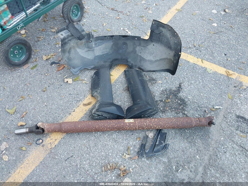 2005 Chevrolet Suburban 1500 Z71 VIN: 3GNFK16Z85G254193 Lot: 43542433