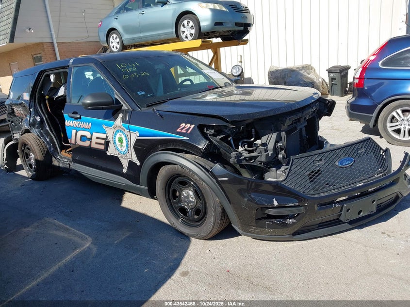 2022 FORD POLICE INTERCEPTOR UTILITY - 1FM5K8AB9NGA03763