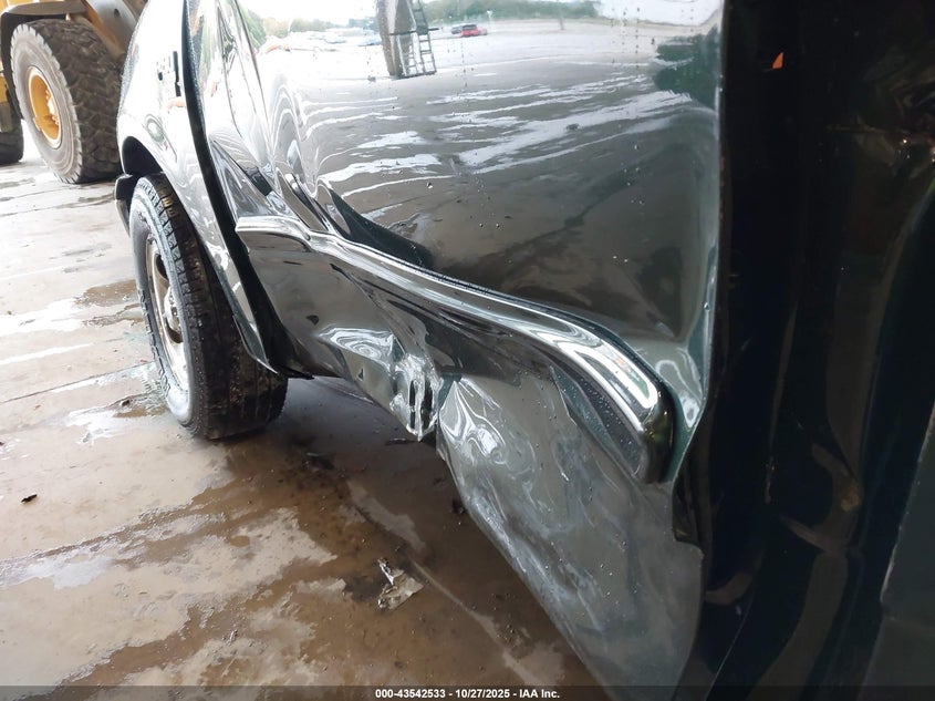 2002 Ford F-150 Xl/Xlt VIN: 1FTRF17L32KD72144 Lot: 43542533