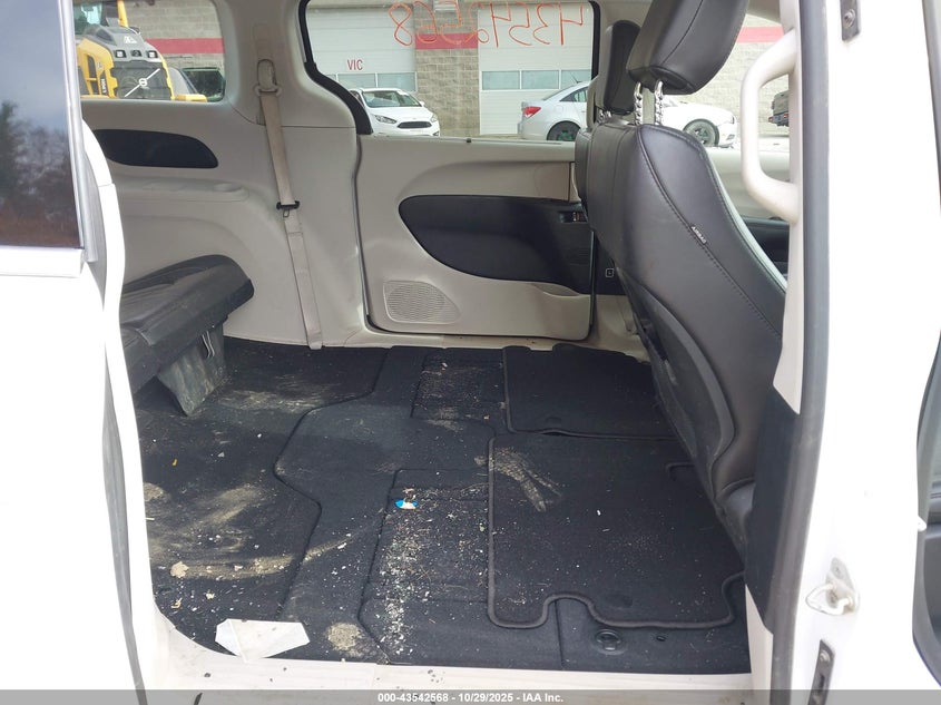 2023 Chrysler Pacifica Touring L Awd VIN: 2C4RC3BG4PR589855 Lot: 43542568