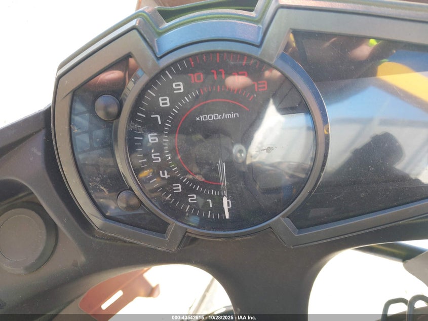 JKAEXEK17KDA35230 2019 KAWASAKI NINJA photo no. 7