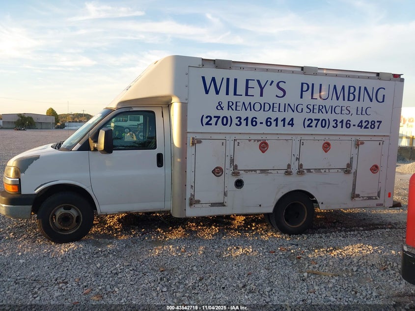 2012 Chevrolet Express Cutaway Work Van VIN: 1GB3G2BG9C1114127 Lot: 43542719