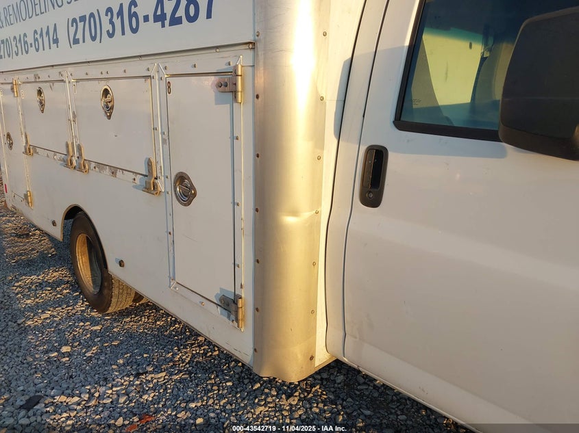 2012 Chevrolet Express Cutaway Work Van VIN: 1GB3G2BG9C1114127 Lot: 43542719