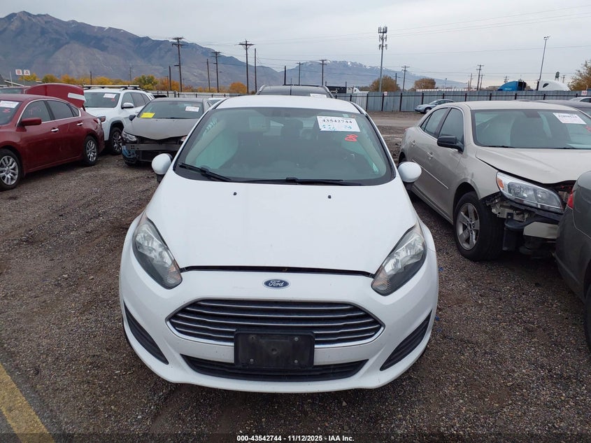 2019 Ford Fiesta Se VIN: 3FADP4BJ5KM121638 Lot: 43542744